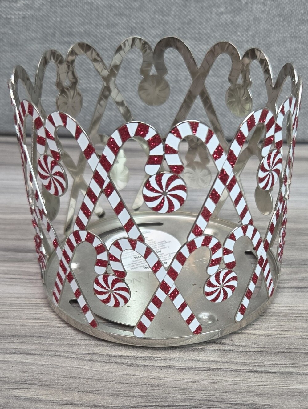 Bath & Body Works Christmas Candy Cane 3-Wick Candle Holder